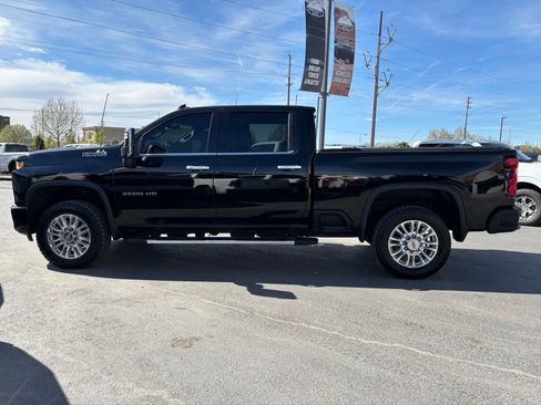 Used 2021 Chevrolet Silverado 3500 High Country AWD/4WD image 5