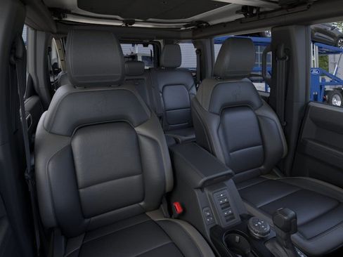 New 2026 Ford Bronco Outer Banks AWD/4WD image 9