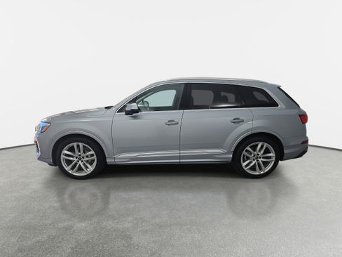 Used 2025 Audi Q7 3.0T Premium Plus w/ Premium Plus Package image 8