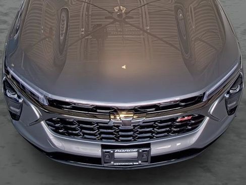 New 2026 Chevrolet Trax RS w/ Driver Confidence Package image 18