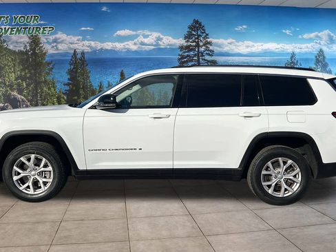 Certified 2022 Jeep Grand Cherokee L Limited image 8