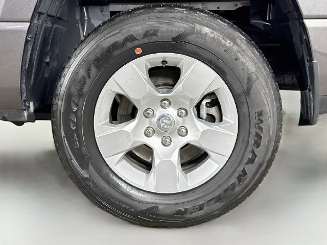 Used 2024 RAM 1500 Tradesman AWD/4WD image 32