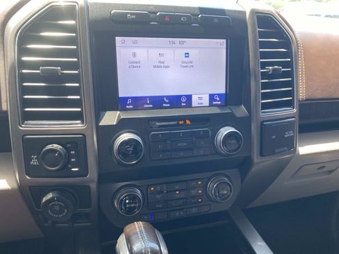 Used 2019 Ford F150 Limited AWD/4WD image 21