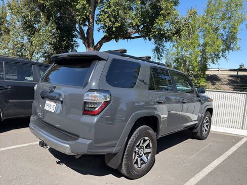 Used 2024 Toyota 4Runner TRD Off-Road Premium w/ Moonroof Package AWD/4WD image 3