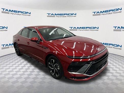 Used 2025 Hyundai Sonata SEL FWD image 7