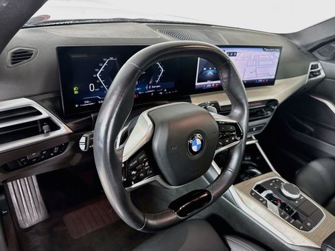 Used 2025 BMW 330i Sedan RWD image 8