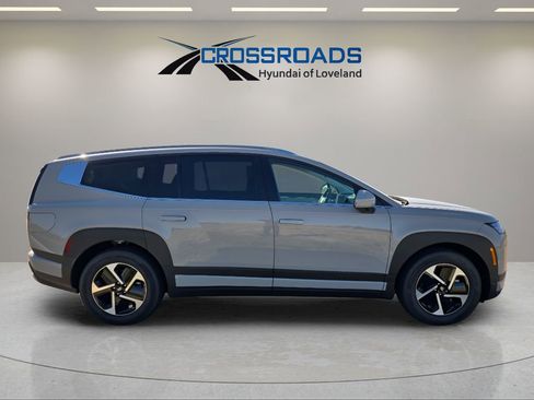 New 2026 Hyundai Ioniq 9 SEL image 6