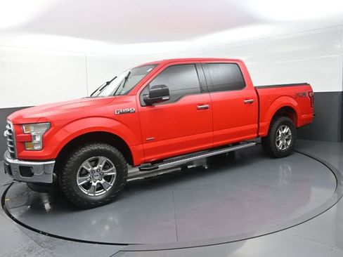 Used 2015 Ford F150 XLT w/ Equipment Group 302A Luxury AWD/4WD image 36