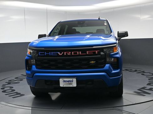 Used 2022 Chevrolet Silverado 1500 Custom AWD/4WD image 5