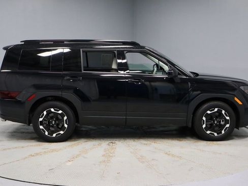 Used 2025 Hyundai Santa Fe SEL image 6