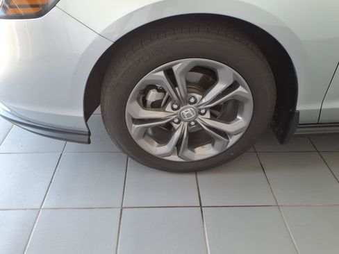 Certified 2024 Honda Accord EX image 9