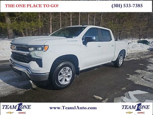 Used 2025 Chevrolet Silverado 1500 LT image 1
