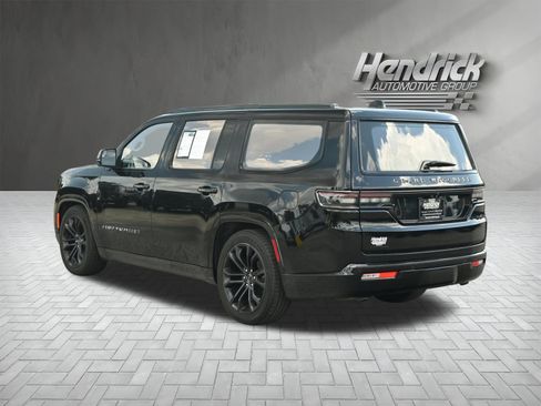 Used 2022 Jeep Grand Wagoneer Series II AWD/4WD image 8