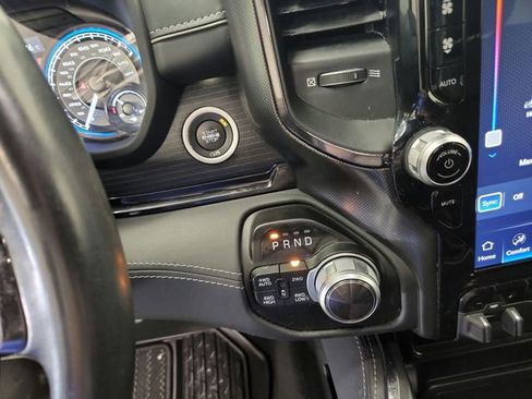 Used 2022 RAM 1500 Limited w/ Body-Colour Bumper Group AWD/4WD image 28