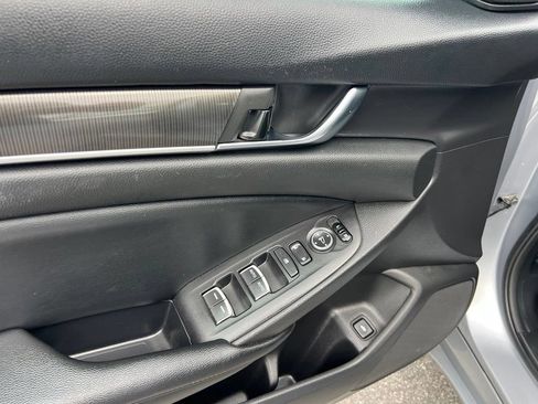 Used 2021 Honda Accord Sport image 22