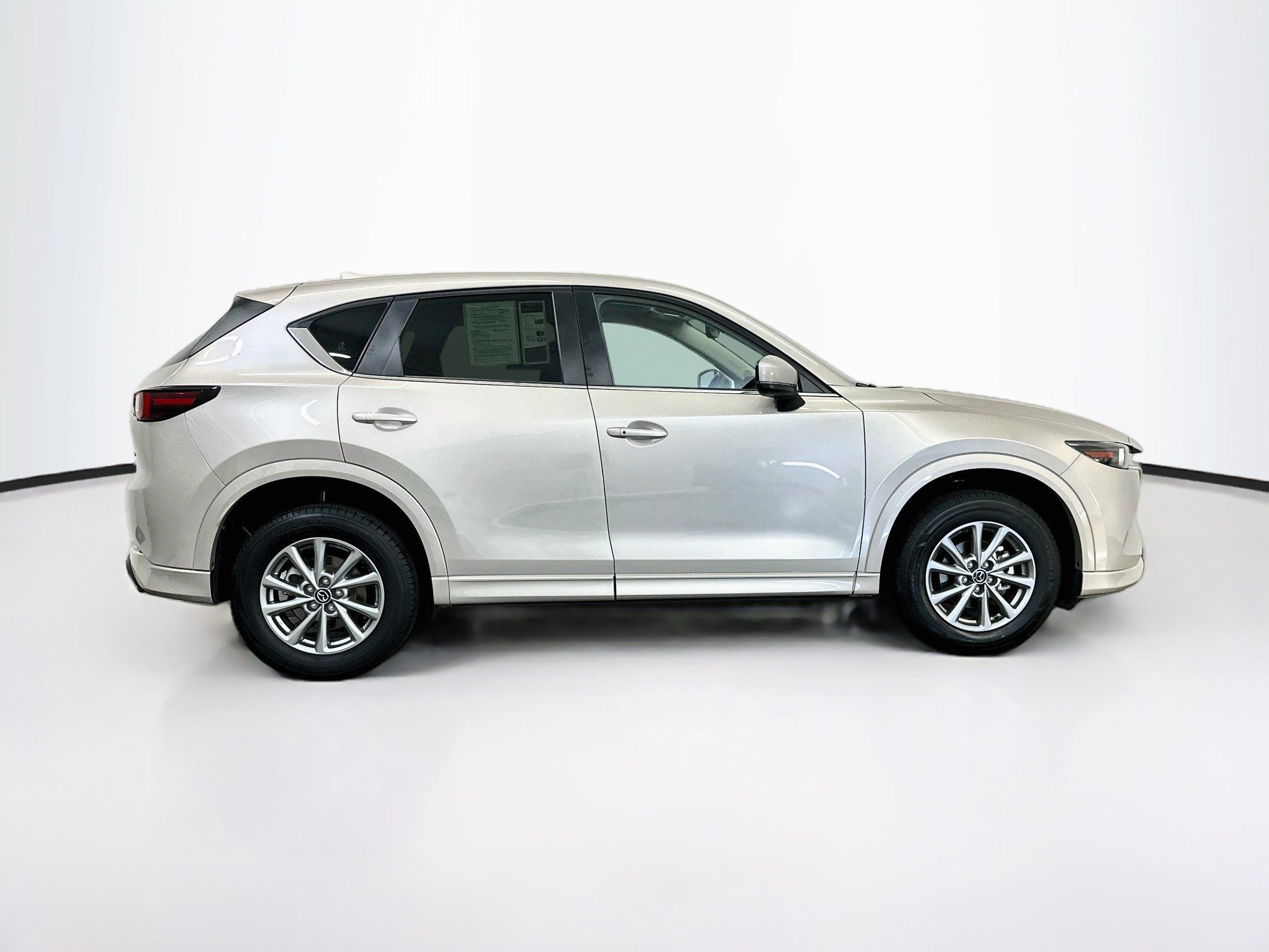 Used 2025 MAZDA CX-5 AWD 2.5 S w/ Preferred Package image 10