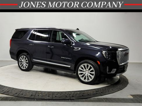 Used 2023 GMC Yukon Denali image 1
