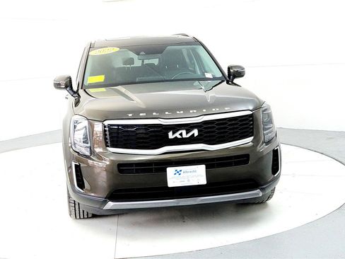 Used 2022 Kia Telluride S image 8