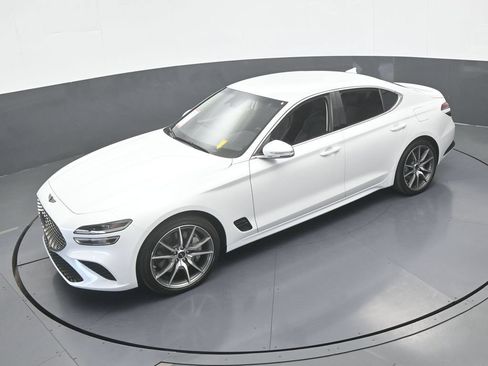 Used 2025 Genesis G70 2.5T RWD image 49