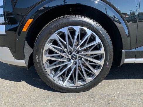 New 2026 Hyundai Palisade Calligraphy AWD/4WD image 12