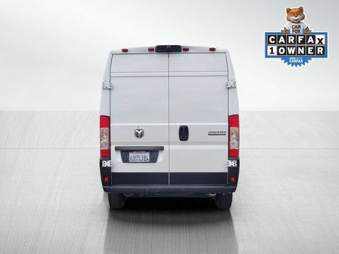 Used 2025 RAM ProMaster 2500 w/ Convenience Group FWD image 5