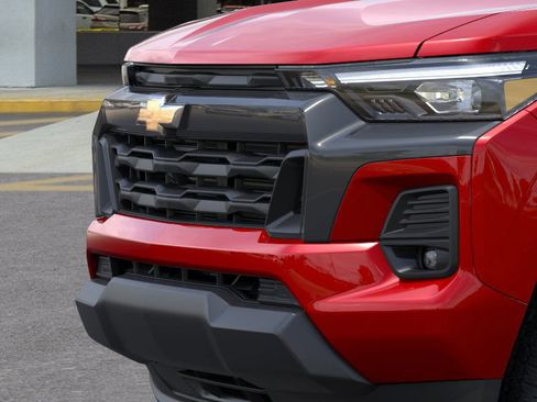New 2026 Chevrolet Colorado LT image 13
