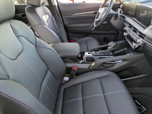 New 2025 Kia Telluride EX image 13