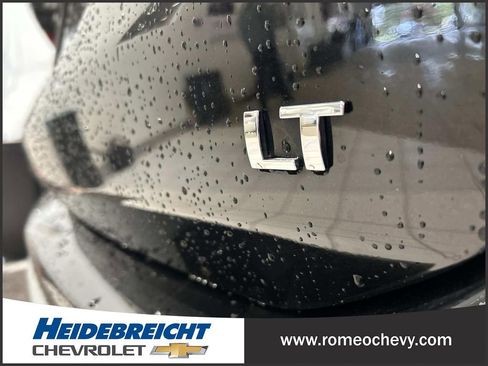 Used 2020 Chevrolet Equinox LT FWD image 35