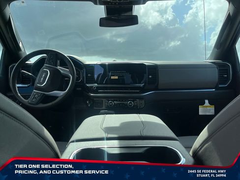 New 2026 GMC Sierra 1500 SLT w/ SLT Premium Plus Package AWD/4WD image 15