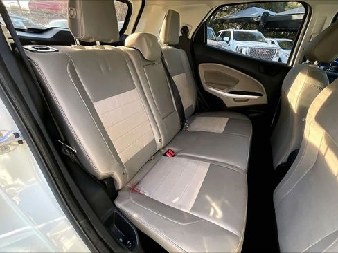 Used 2021 Ford EcoSport S image 19