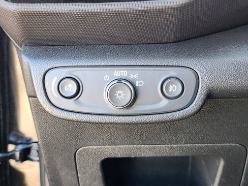 Used 2023 Chevrolet TrailBlazer LT w/ Convenience Package AWD/4WD image 21