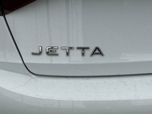 Used 2022 Volkswagen Jetta Sport FWD image 17