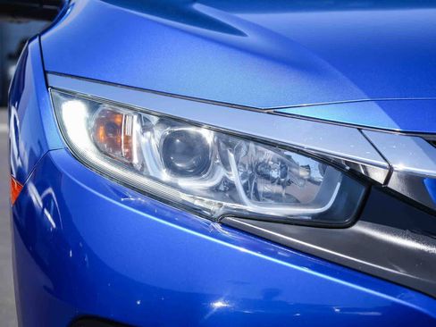 Used 2016 Honda Civic LX-P image 4