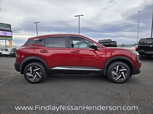 Used 2026 Nissan Kicks SV FWD image 7