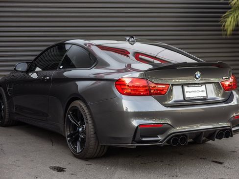 Used 2015 BMW M4 Base image 3