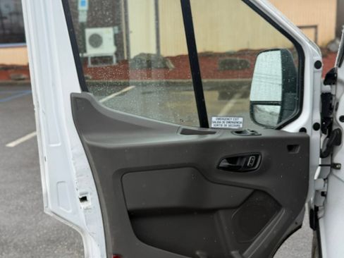 Used 2023 Ford Transit 350 XL RWD image 11