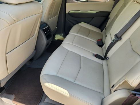 Used 2022 Cadillac XT5 Premium Luxury FWD image 30