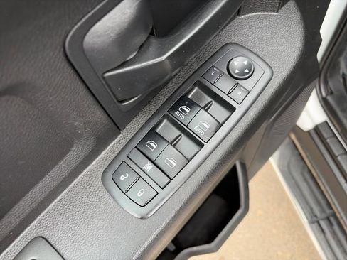 Used 2018 RAM 1500 Express w/ Express Value Package AWD/4WD image 25