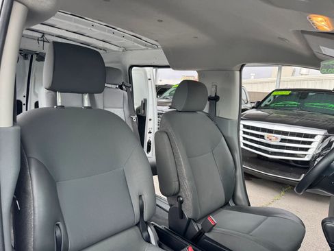 Used 2019 Nissan NV200 SV FWD image 14