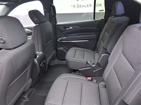 New 2026 Chevrolet Traverse LT w/ LPO, Floor Liner Package image 10