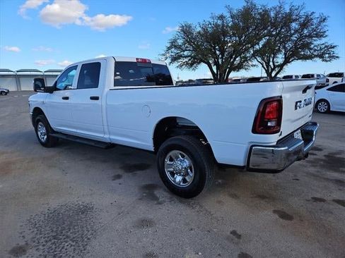 New 2026 RAM 2500 Tradesman AWD/4WD image 34