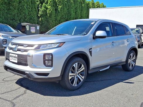 New 2025 Mitsubishi Outlander Sport ES image 2