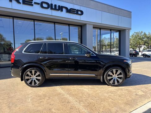 Used 2021 Volvo XC90 T6 Inscription w/ Protection Package Premier image 2