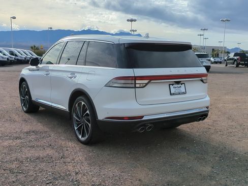 Used 2021 Lincoln Aviator Reserve w/ Equipment Group 202A image 6