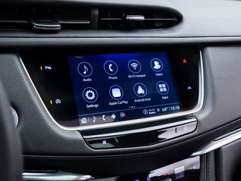 Certified 2023 Cadillac XT6 Luxury w/ LPO, Floor Liner Package image 26