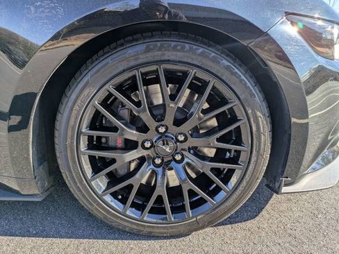 Used 2017 Ford Mustang GT w/ GT Performance Package image 11