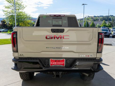 New 2026 GMC Sierra 2500 AT4X AWD/4WD image 6