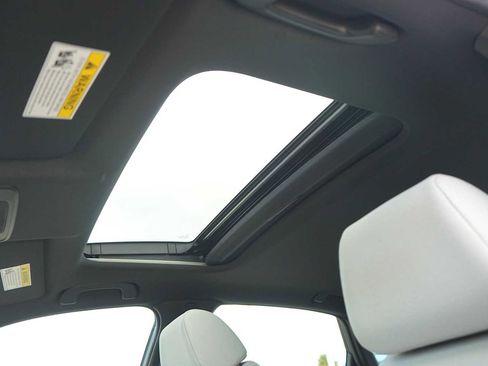 Used 2025 Honda Civic Sport image 25