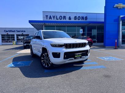 Used 2023 Jeep Grand Cherokee Overland w/ Adv Protech Group III