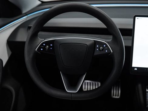 Used 2024 Tesla Model 3 Performance AWD/4WD image 23